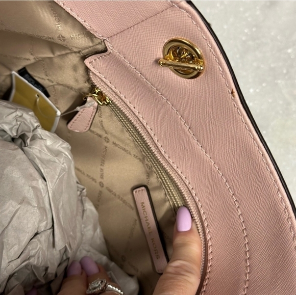 NWT Michael KORS tote bag - Picture 3 of 5